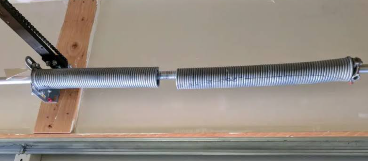 Emergency Broken Spring Replacement in Delray Beach