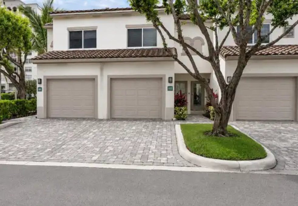 Garage door repair in Highland Beach FL