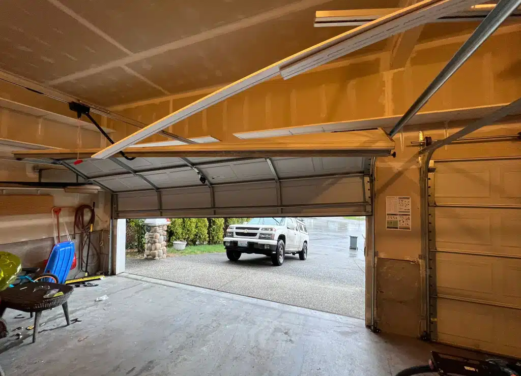 Garage Door Cable Off Track Repair West Boca Raton